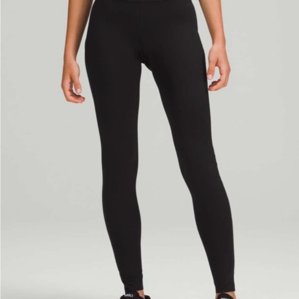 NWOT lululemon athletica Base Pace Leggings 31”